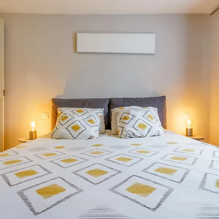 Le Saint-antoine & Your Sweet Loc